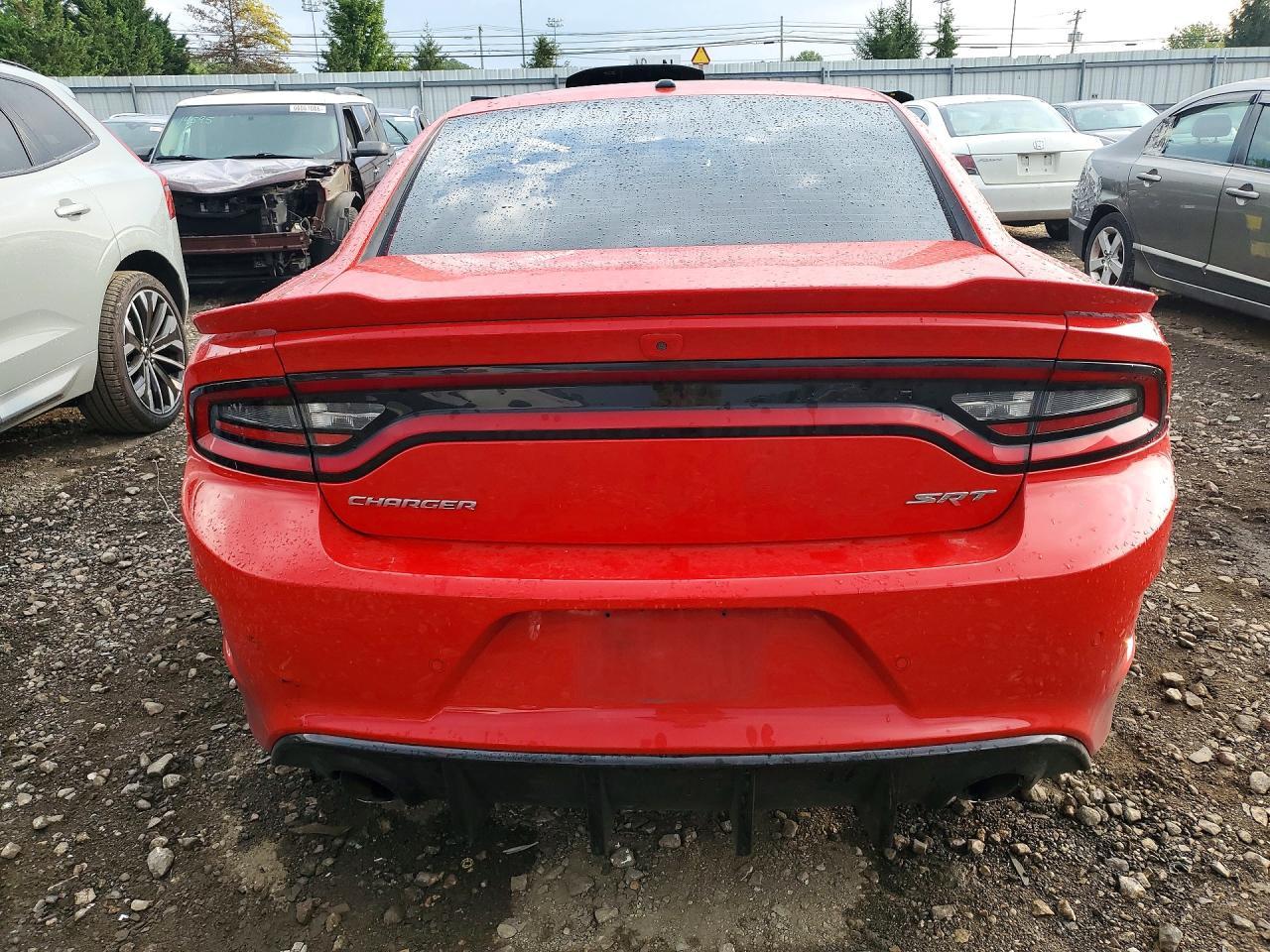 2016 Dodge Charger Srt 392 - Image 6