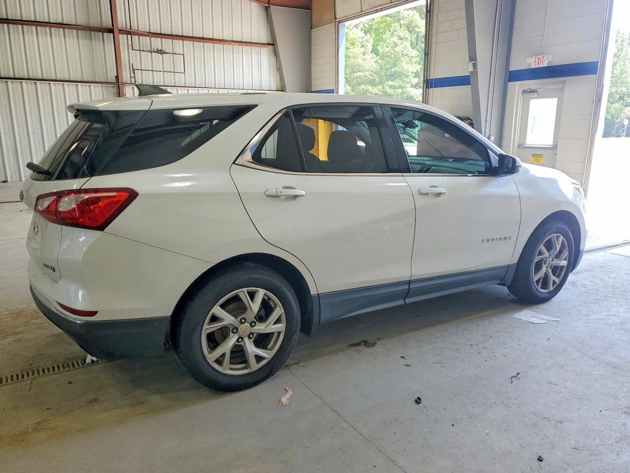 2018 Chevrolet Equinox Lt - Фото 3