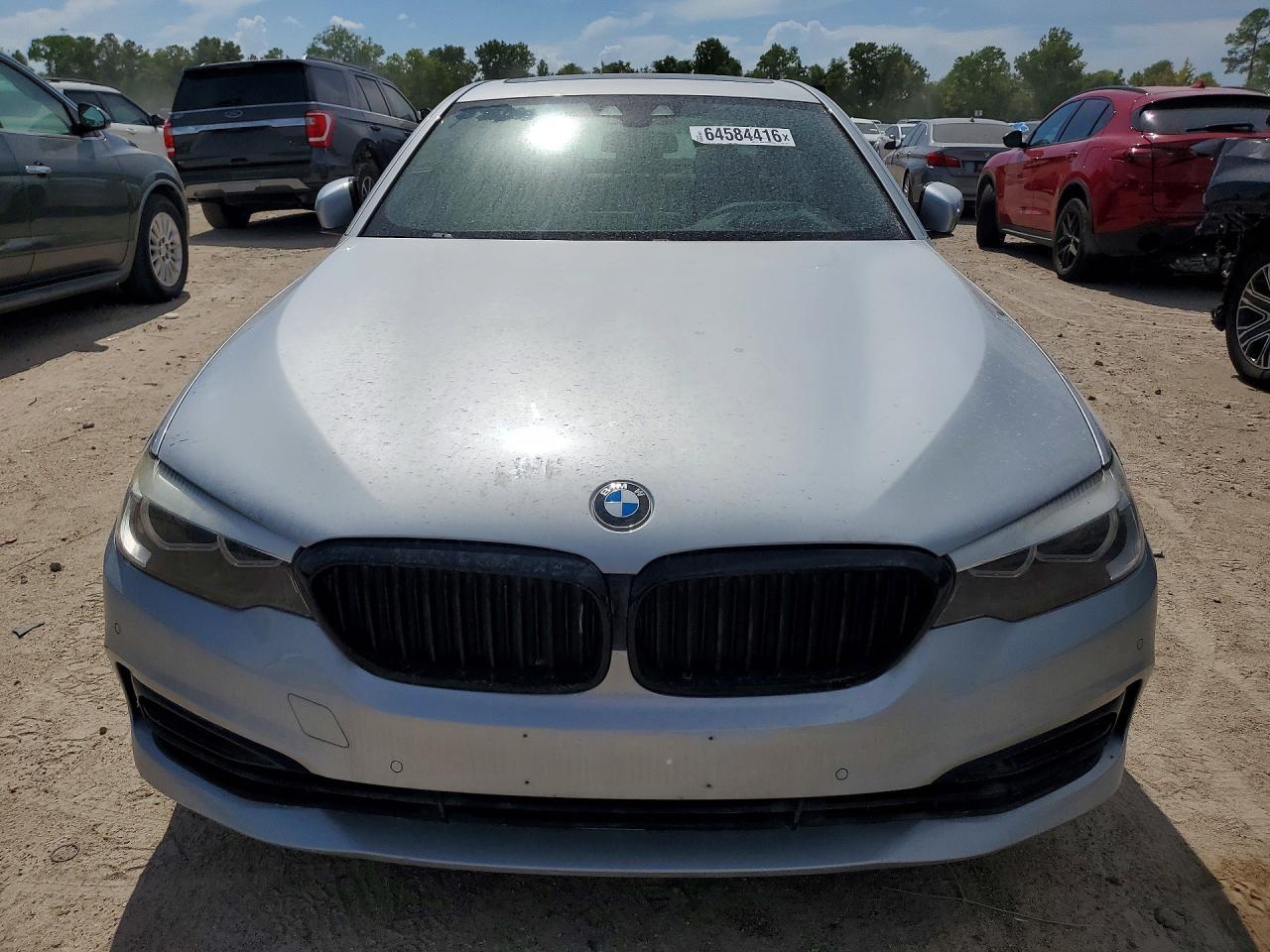 2018 BMW 530 I - Image 5