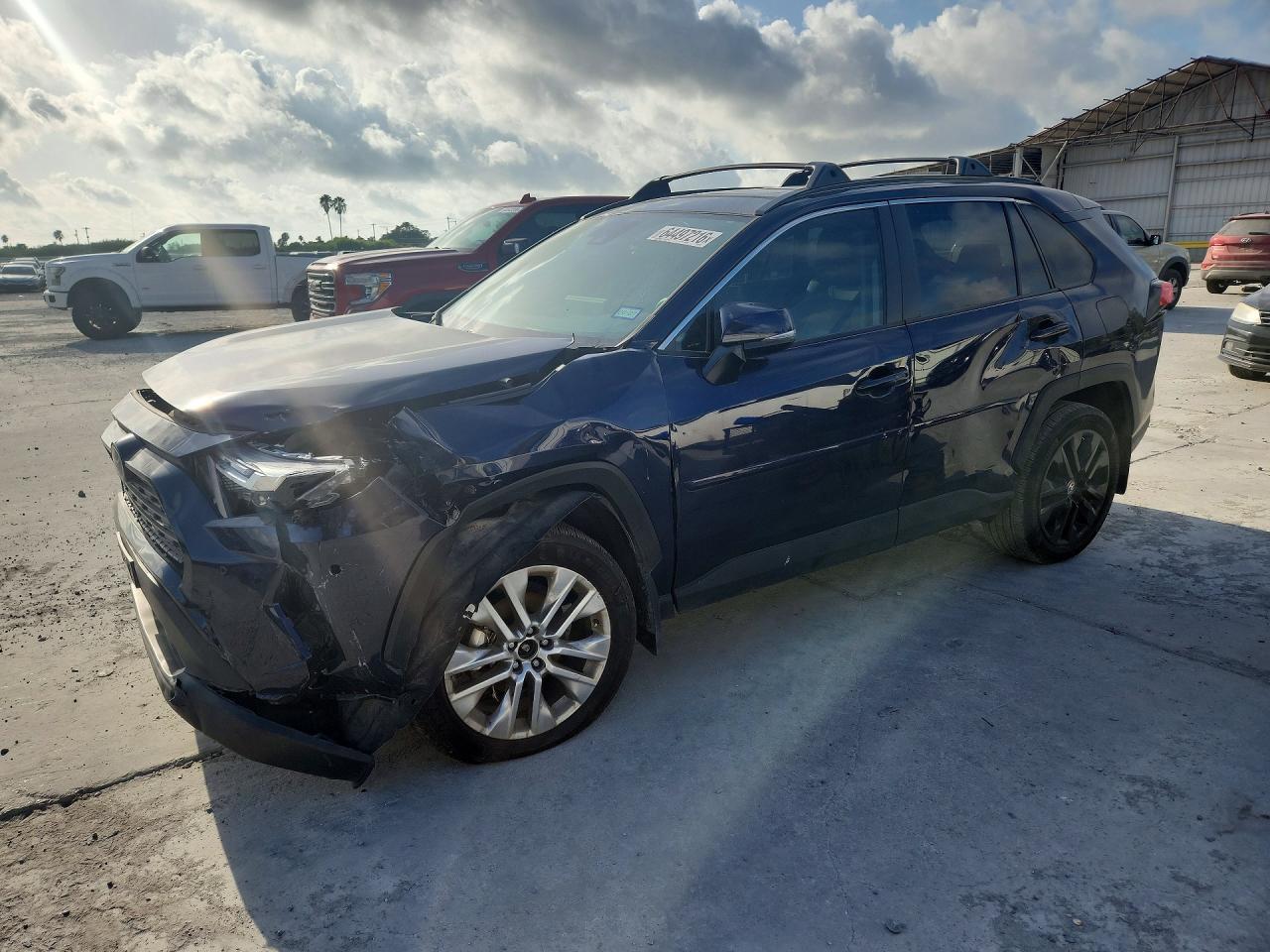 2025 Toyota Rav4 Xle Premium