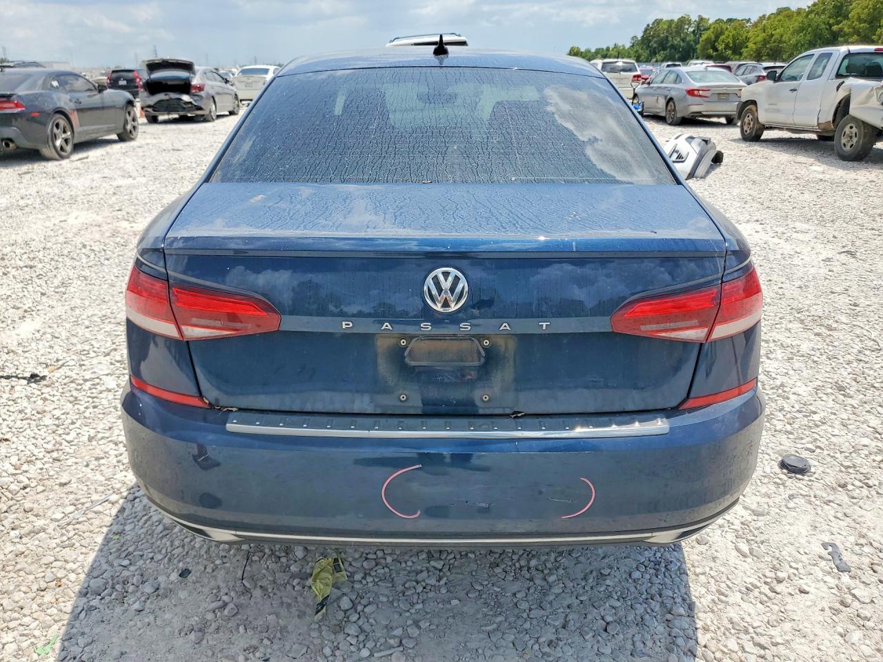 2022 Volkswagen Passat Se - Фото 6