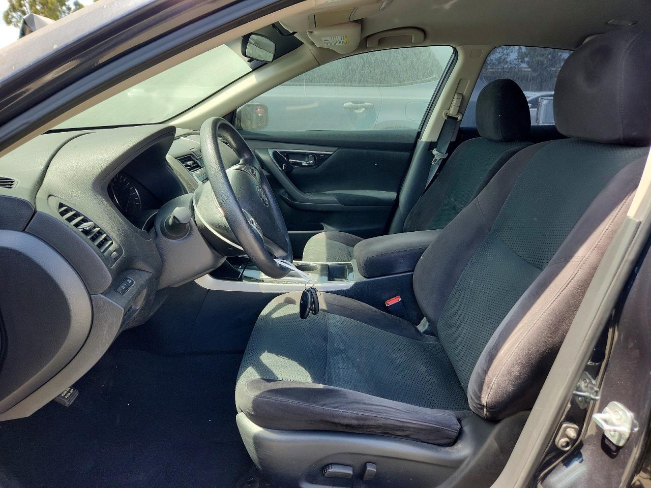 2014 Nissan Altima 2.5 S - Фото 7