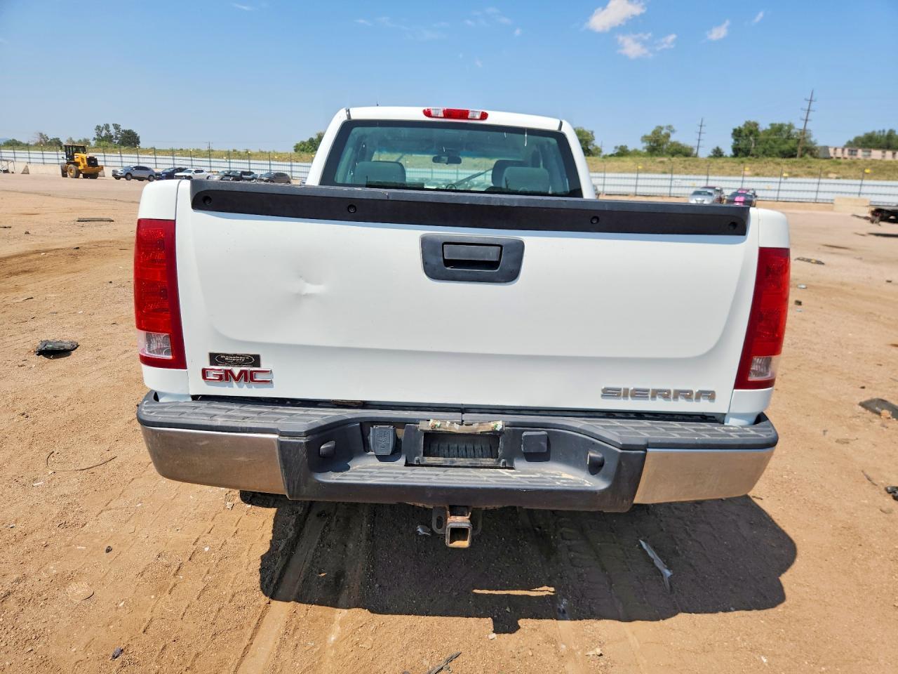 2009 GMC Sierra K1500 - Image 6