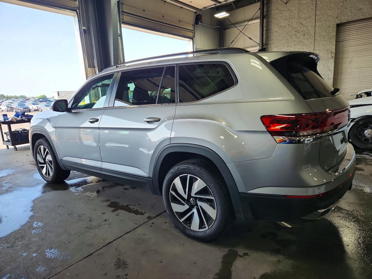 2026 Volkswagen Atlas Se - Фото 2