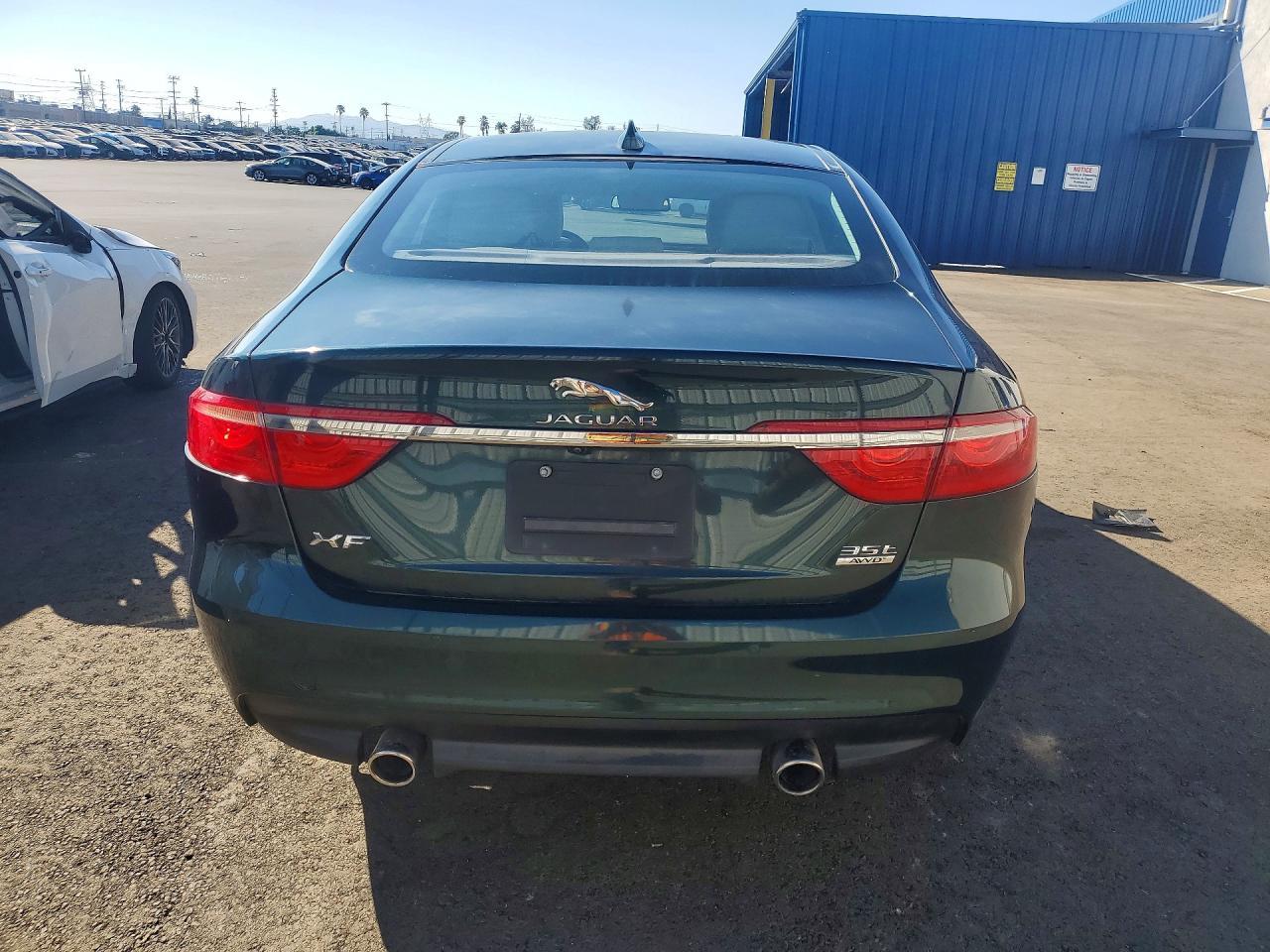 2016 Jaguar Xf Prestige - Image 6
