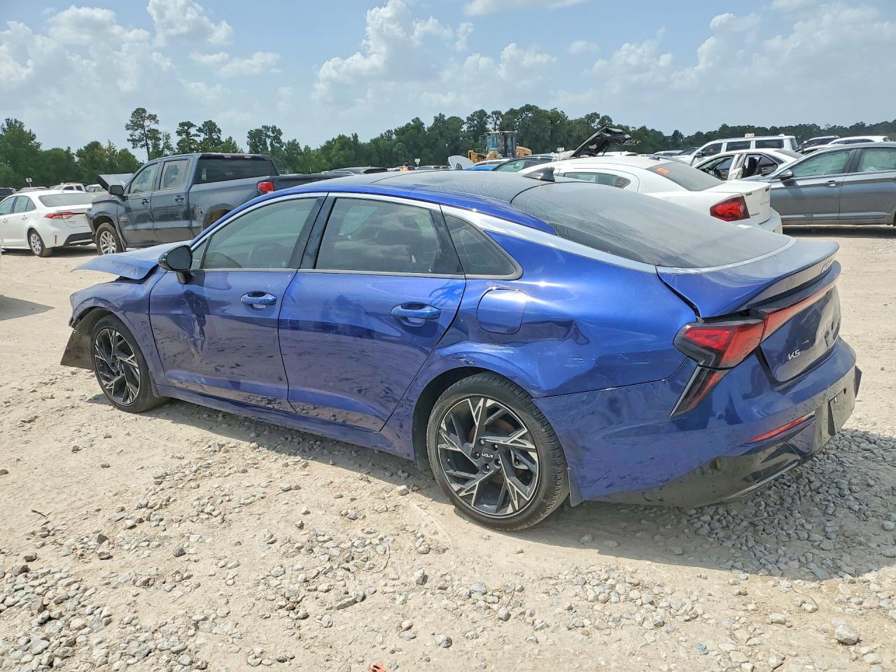 2025 Kia K5 Gt-Line - Image 2