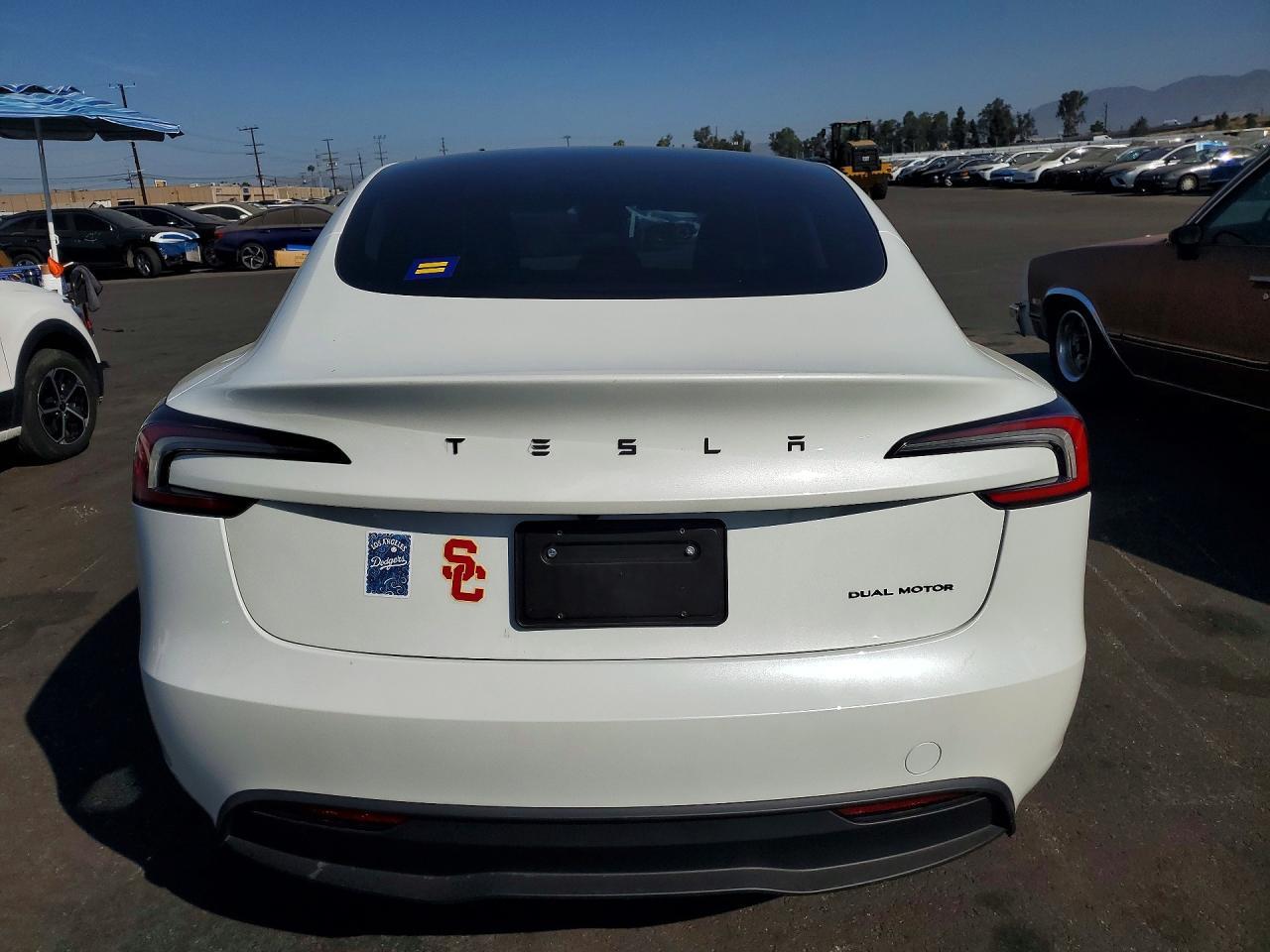2024 Tesla Model 3 - Image 6