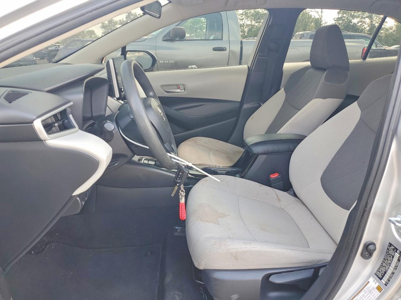 2020 Toyota Corolla Le - Image 7