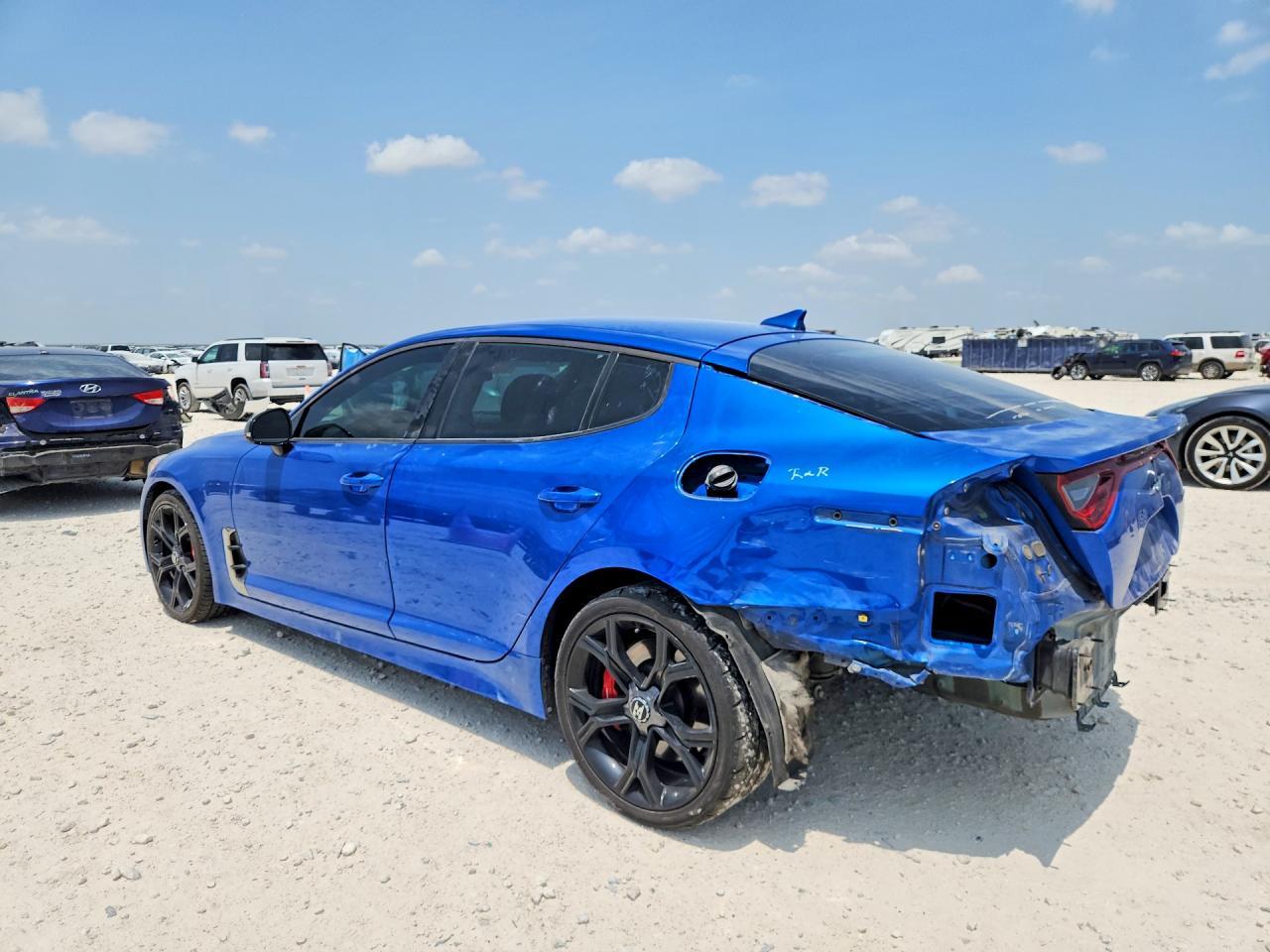 2020 Kia Stinger Gt - Фото 2