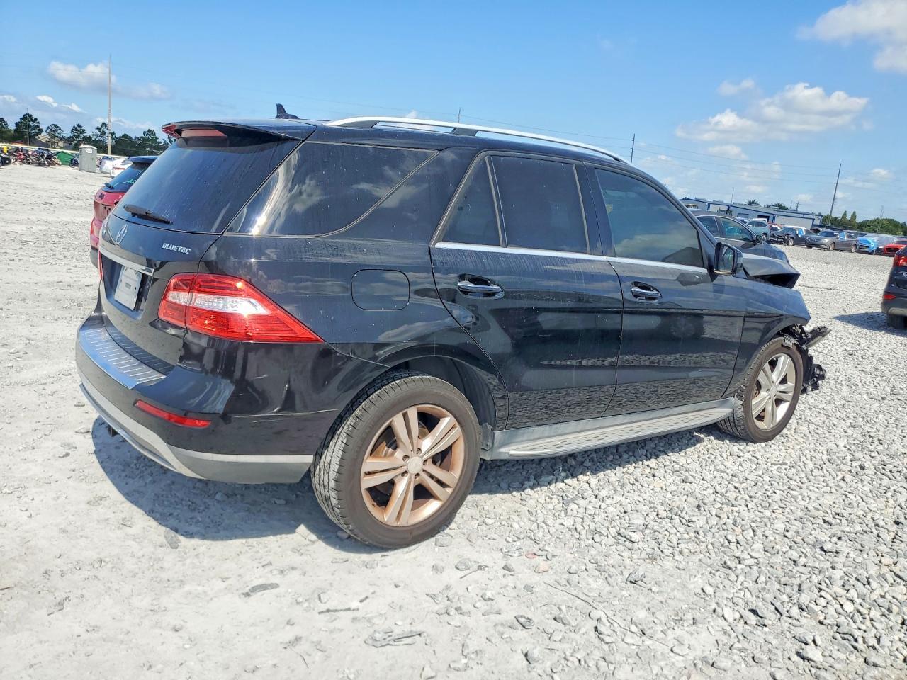 2013 Mercedes-Benz Ml 350 Bluetec - Фото 3