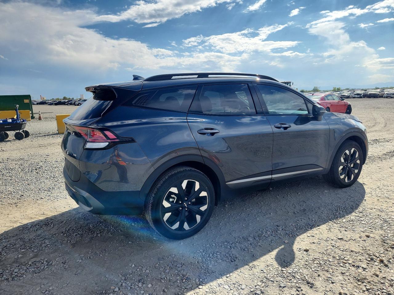 2023 Kia Sportage X Line - Фото 3