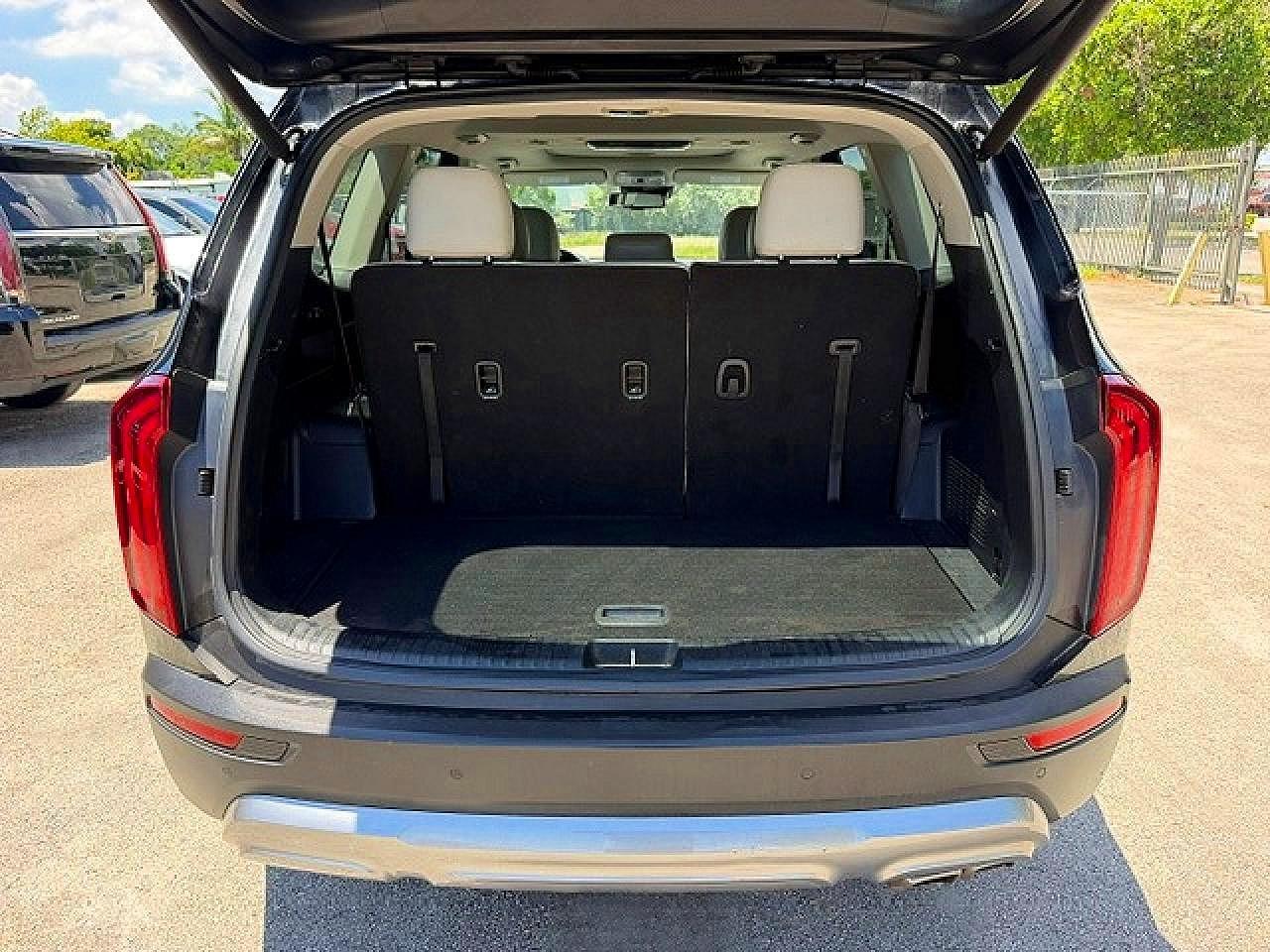 2020 Kia Telluride - Image 6