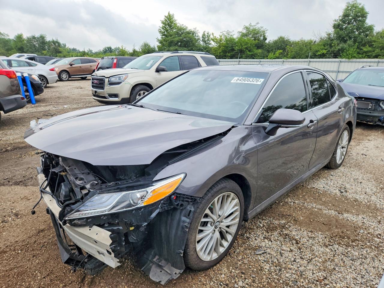 2019 Toyota Camry Hybrid Xle