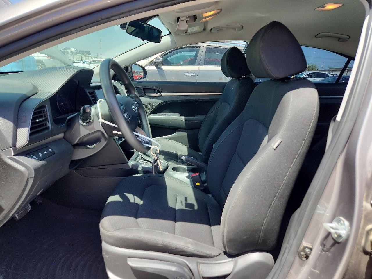 2020 Hyundai Elantra Sel - Фото 7
