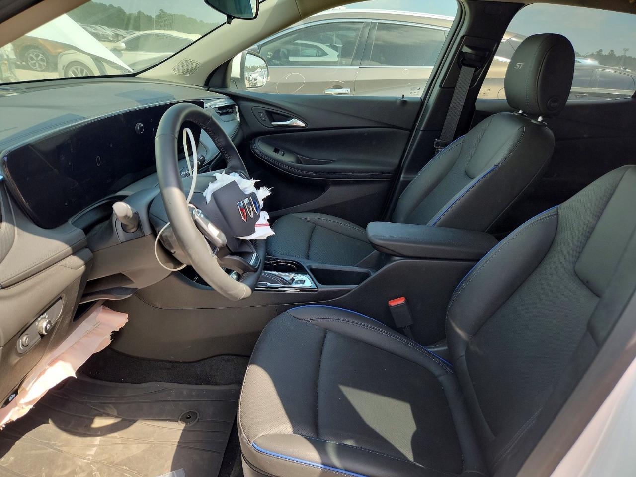 2026 Buick Encore Gx Sport Touring - Image 7