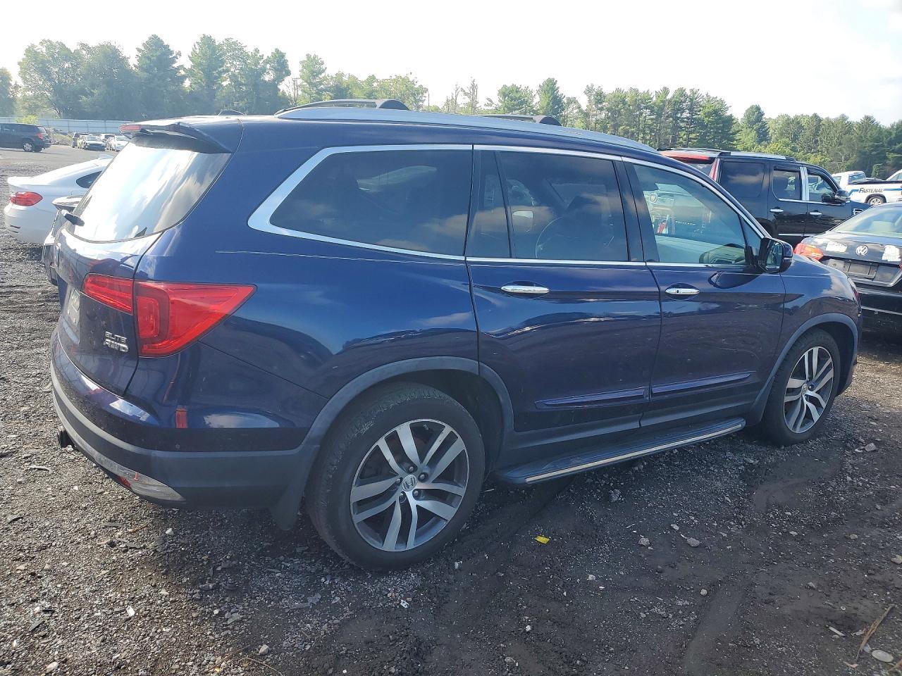 2016 Honda Pilot Elite - Фото 3