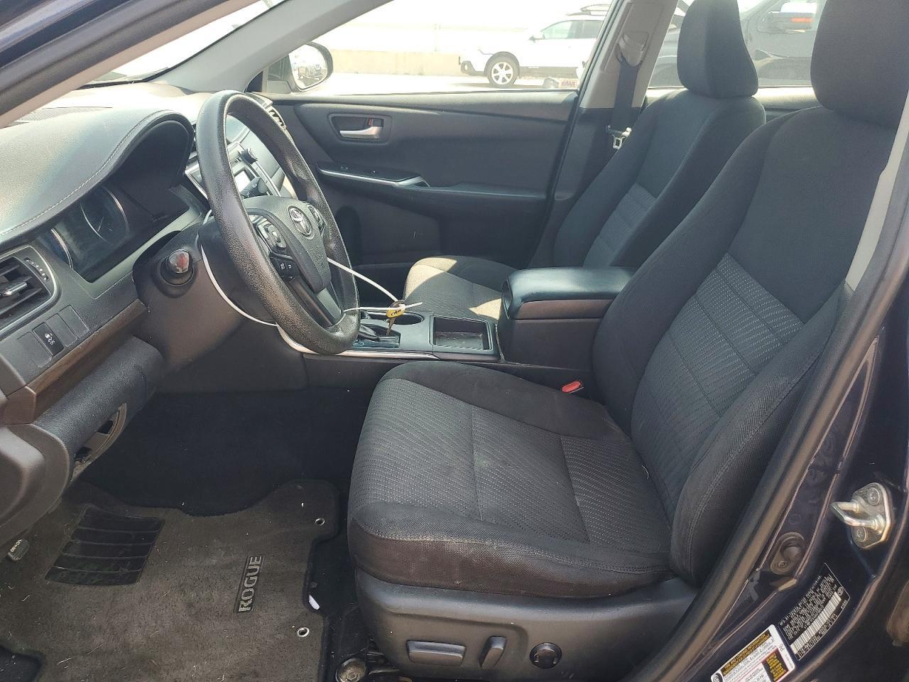2017 Toyota Camry Le - Image 7