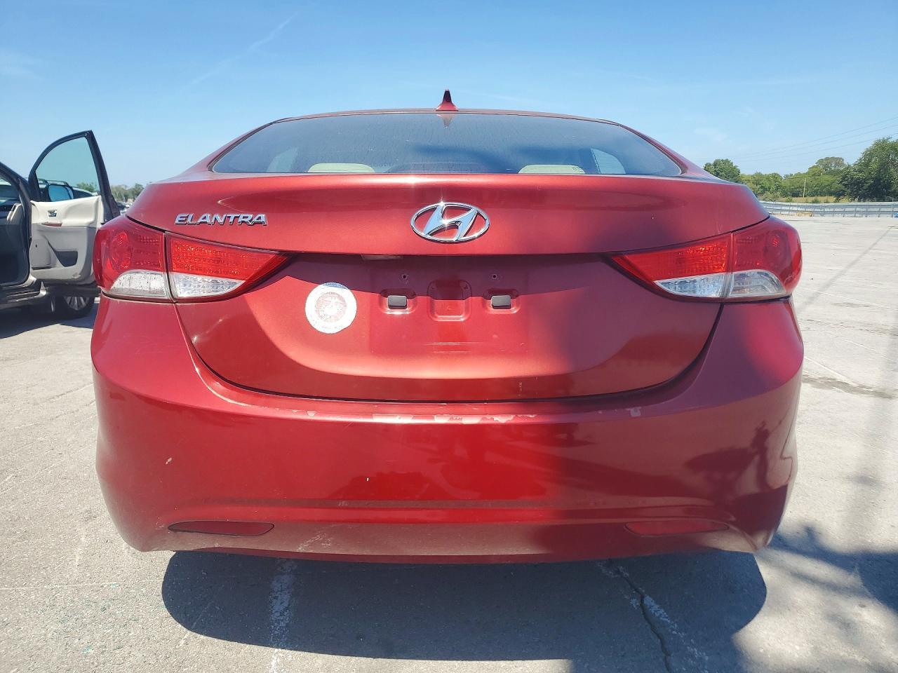 2012 Hyundai Elantra Gls - Фото 6