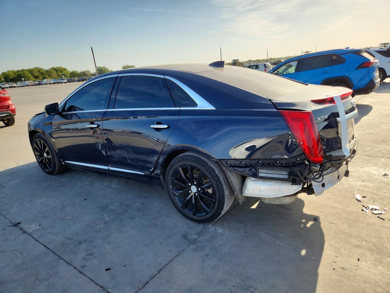 2017 Cadillac Xts Luxury - Фото 2