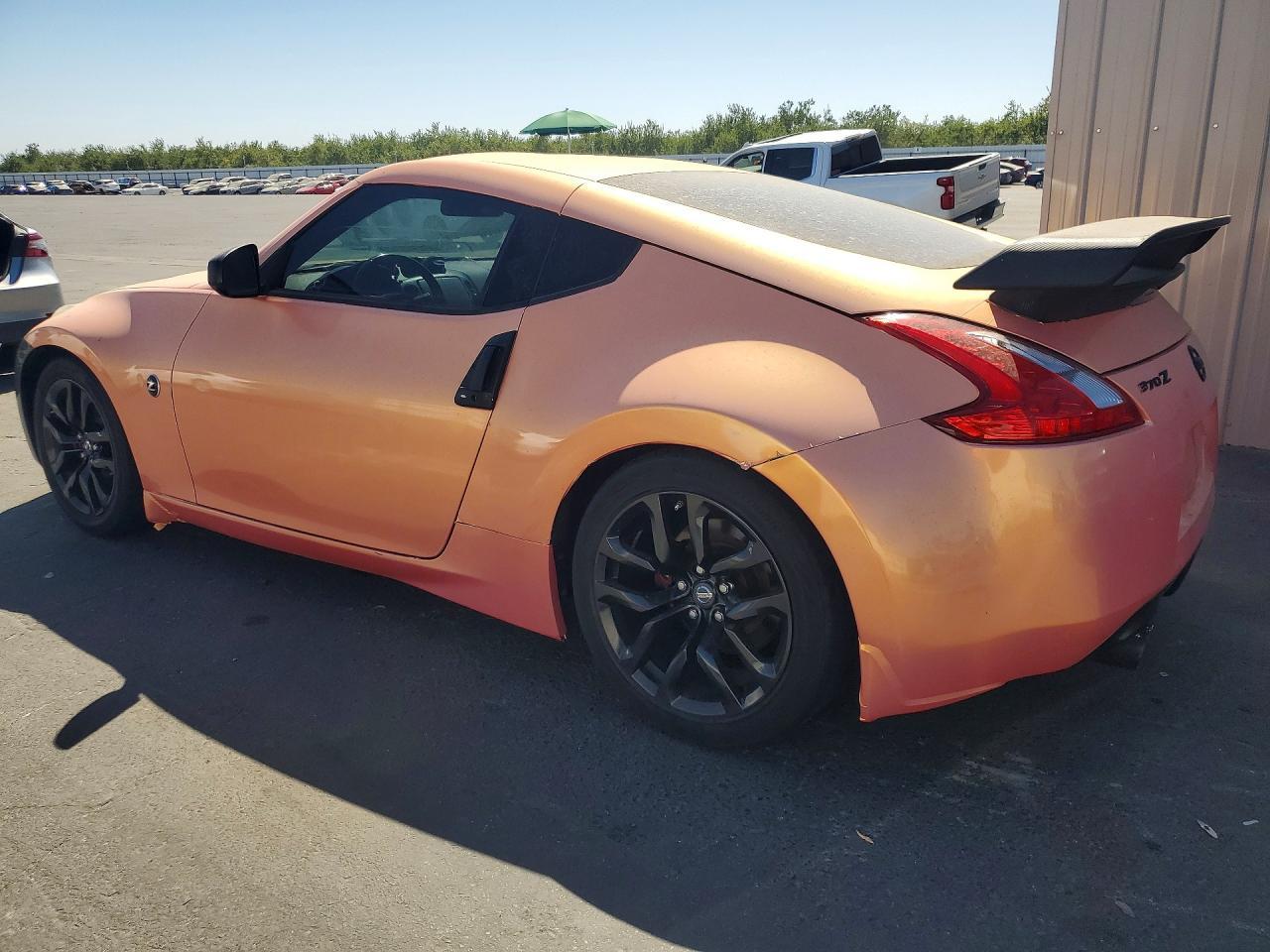 2016 Nissan 370Z Base - Фото 2