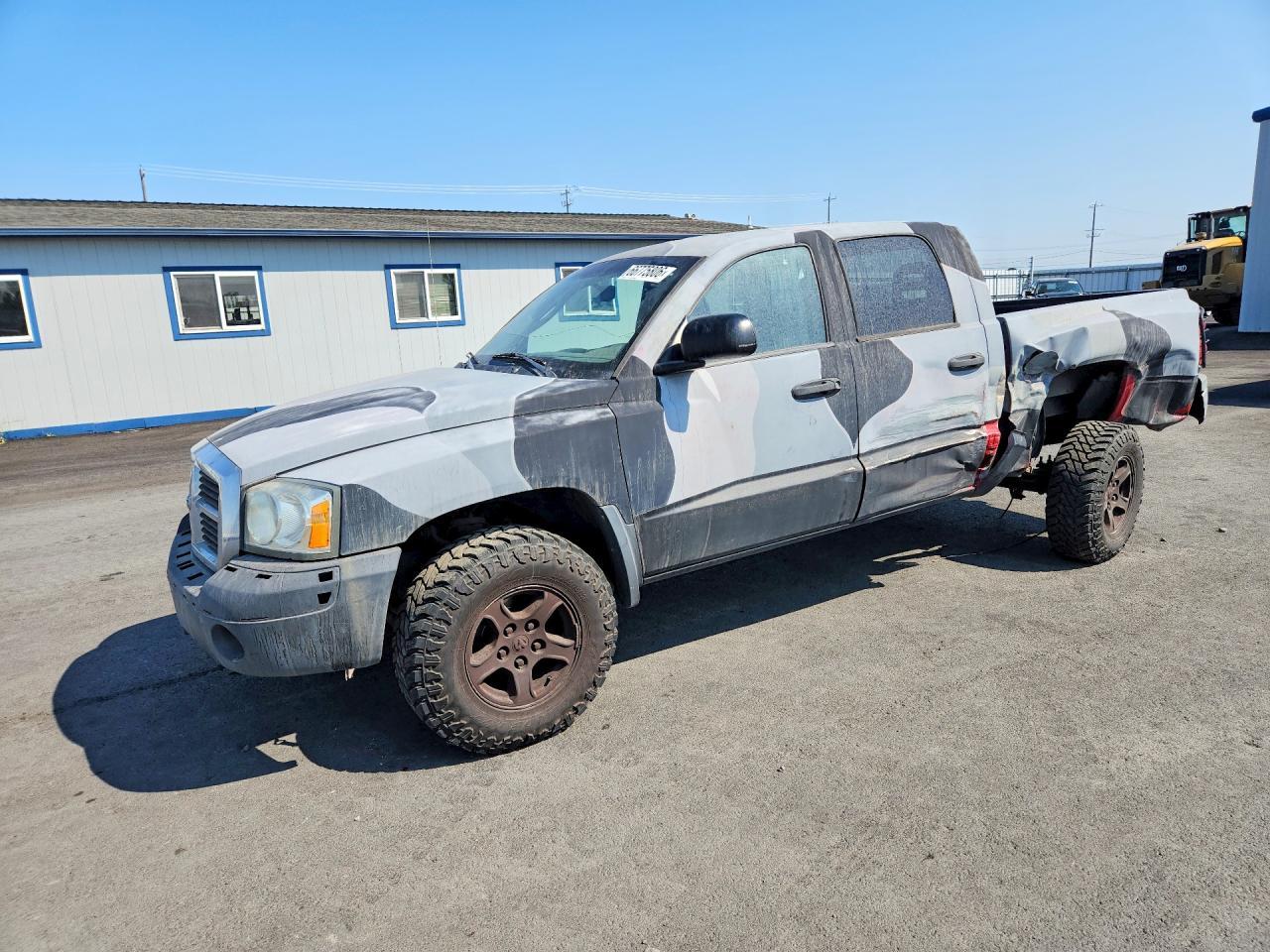 2005 Dodge Dakota Quad Slt