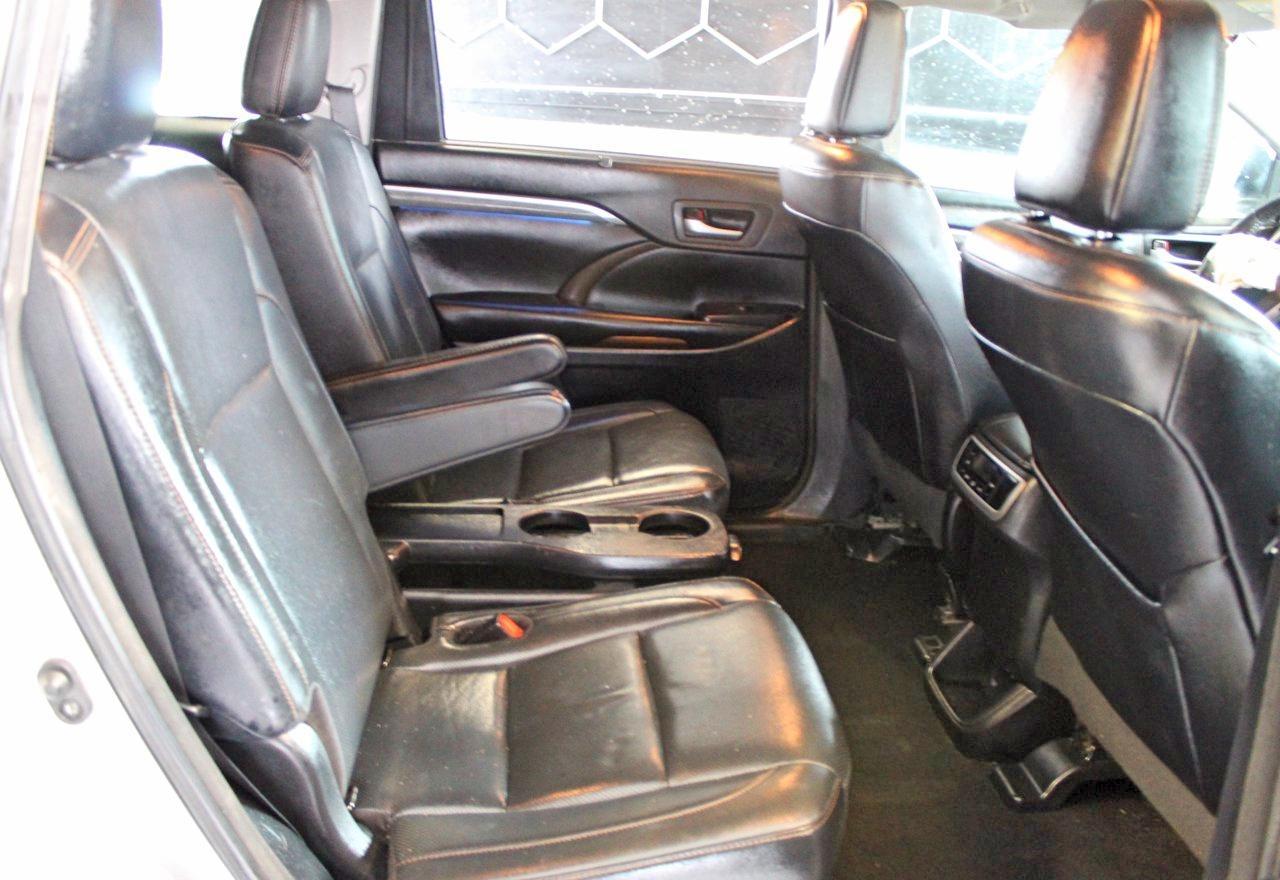 2018 Toyota Highlander Hybrid Limited - Фото 6
