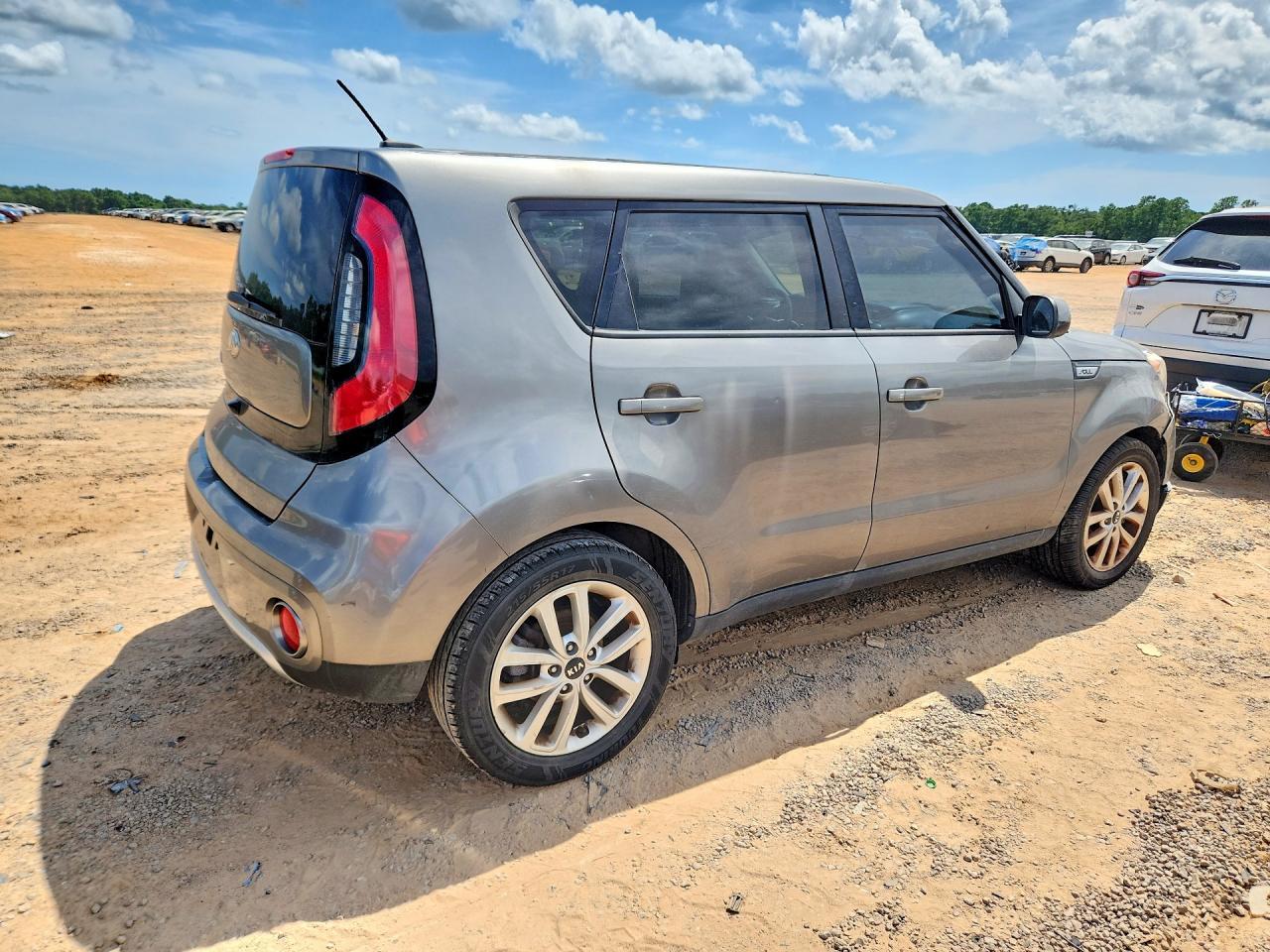 2018 Kia Soul + - Фото 3