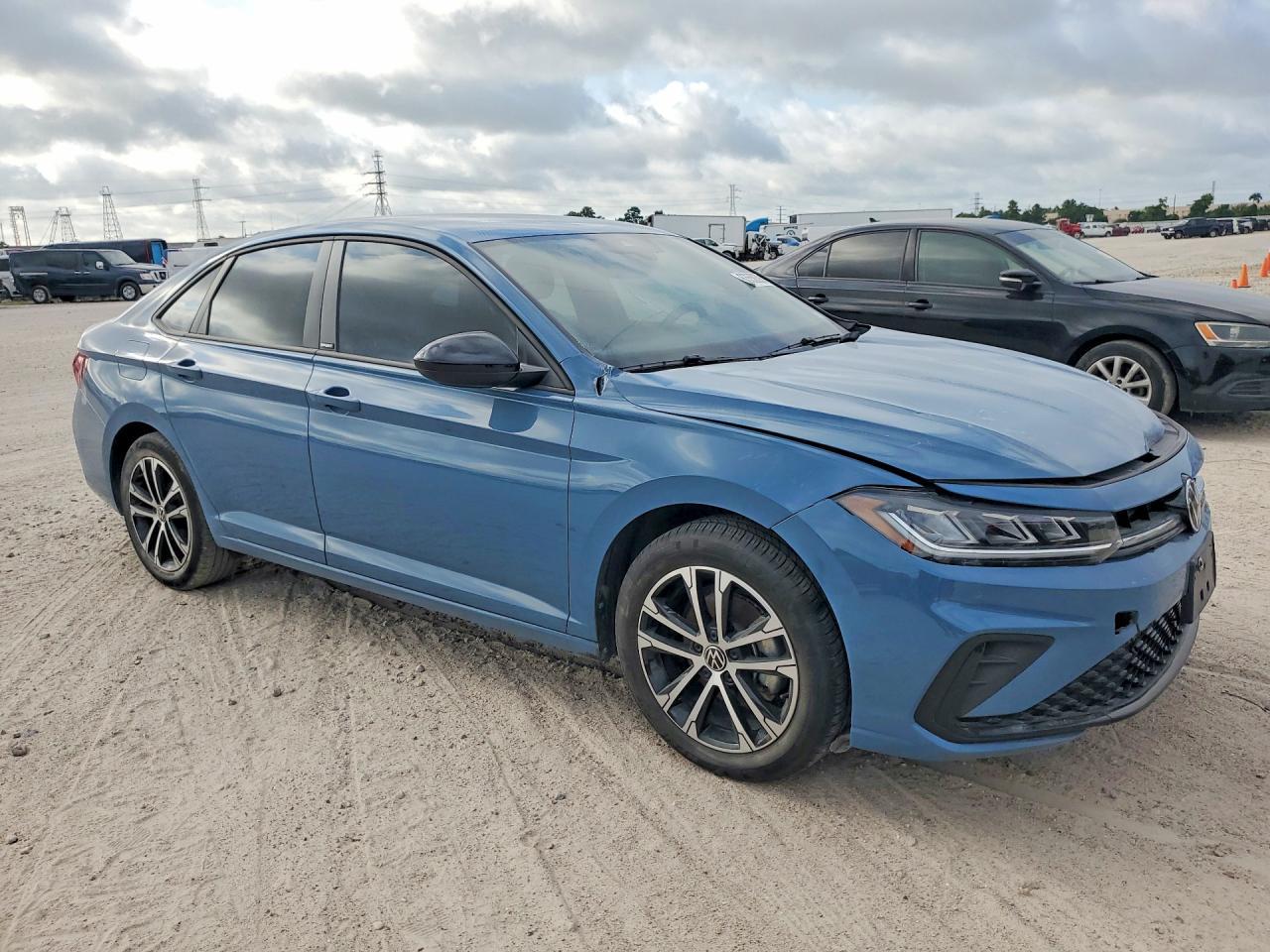 2025 Volkswagen Jetta Sport - Фото 4