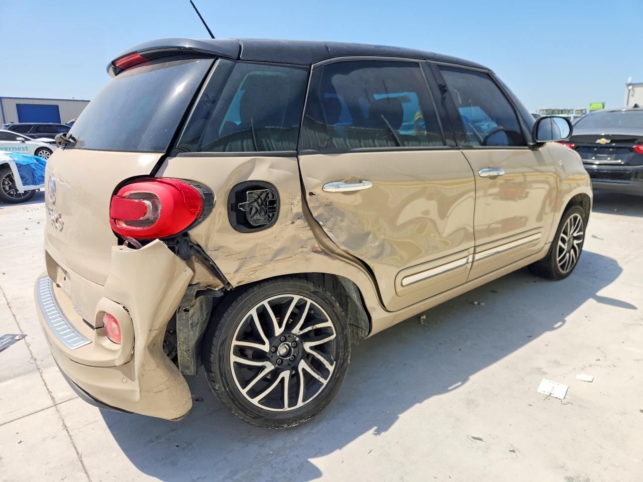2014 Fiat 500L Lounge - Фото 3