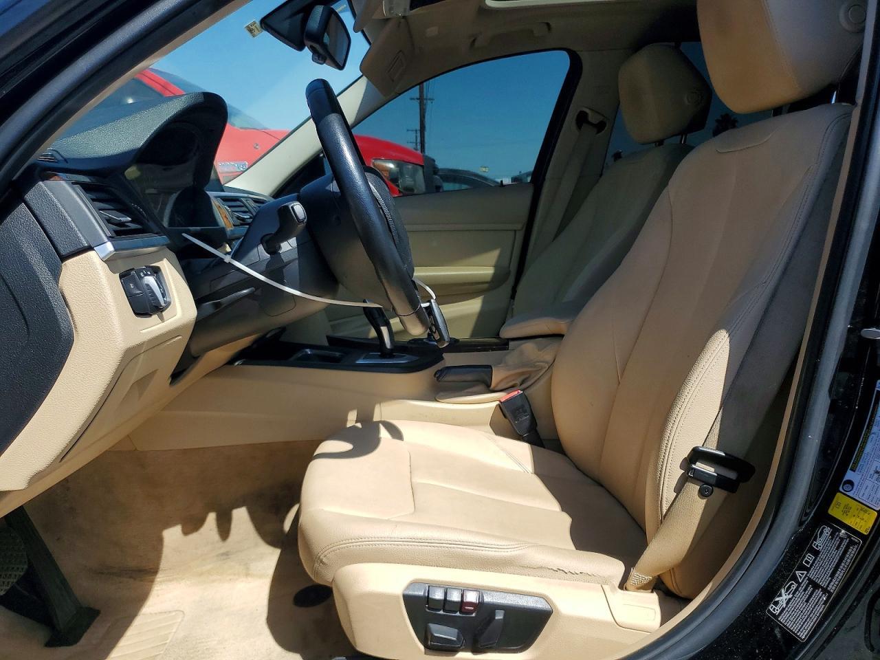 2013 BMW 328 Xi Sulev - Image 7