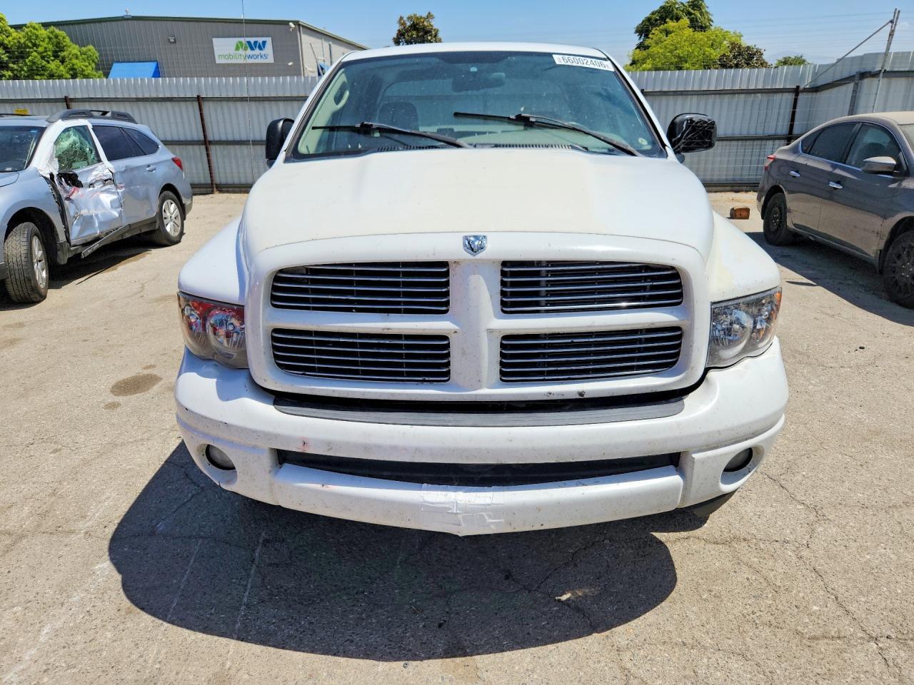 2003 Dodge Ram 1500 St - Фото 5