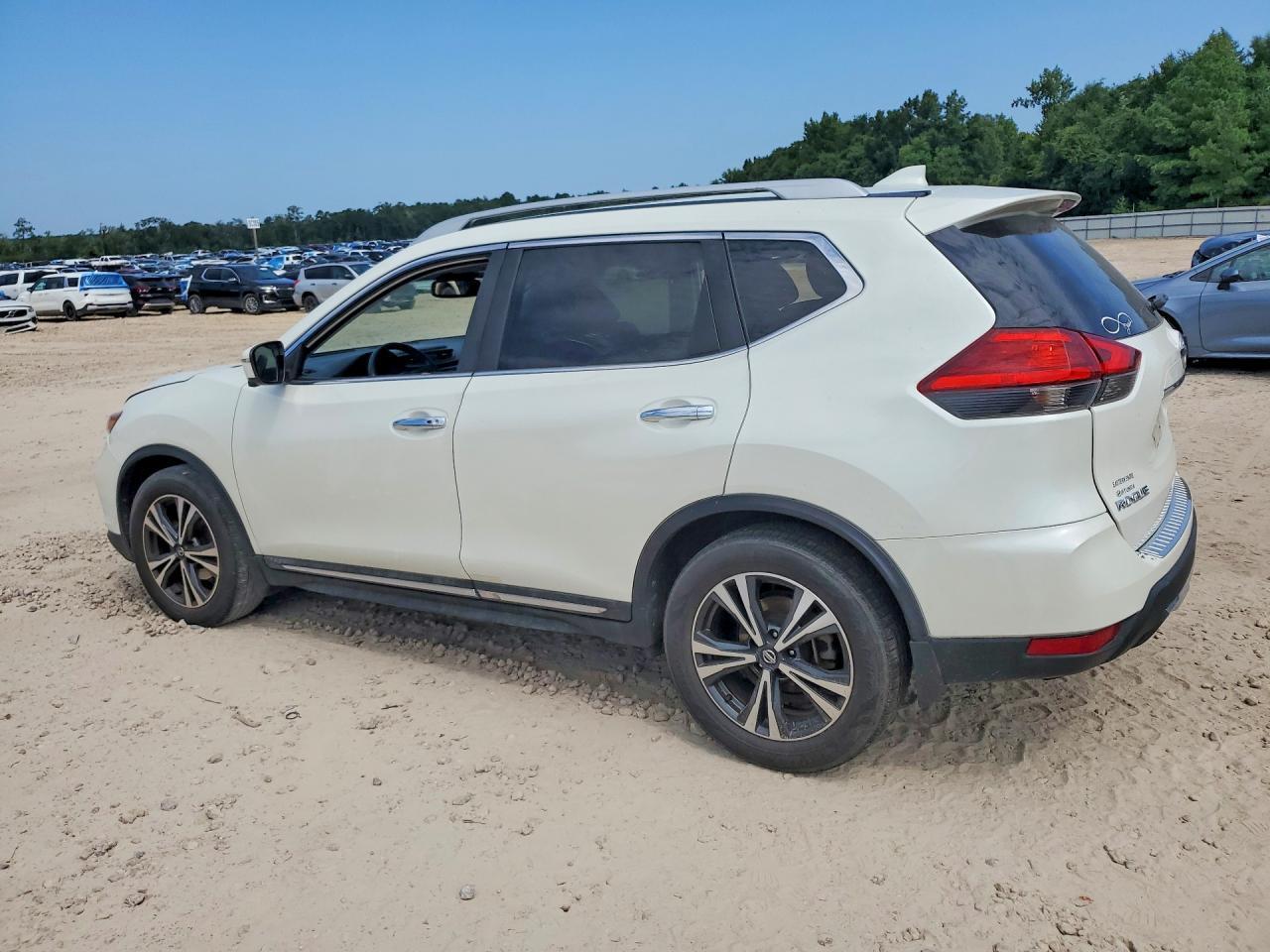 2017 Nissan Rogue Sl - Фото 2