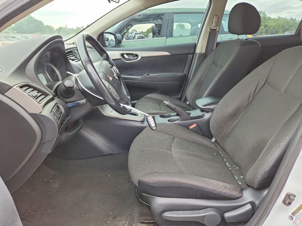 2013 Nissan Sentra S - Image 7