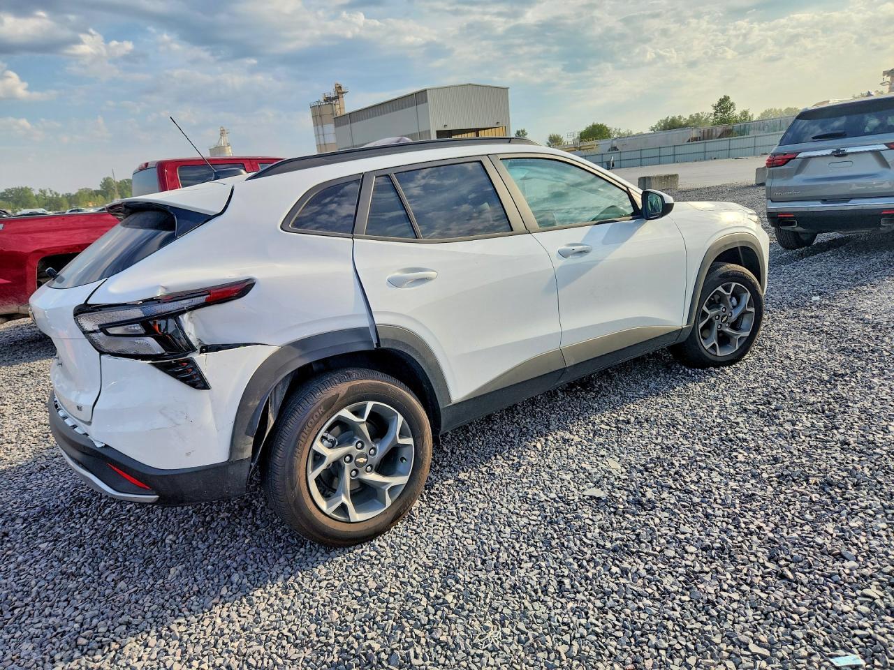 2026 Chevrolet Trax 1Lt - Фото 3