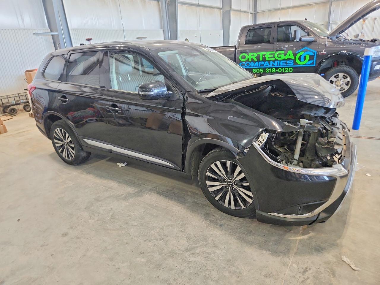 2020 Mitsubishi Outlander Se - Фото 4