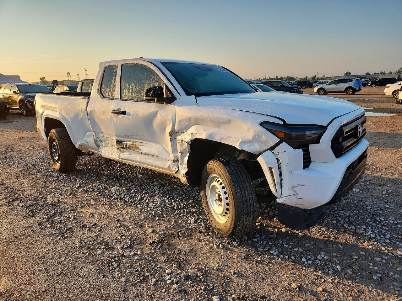 2025 Toyota Tacoma Sr - Фото 4