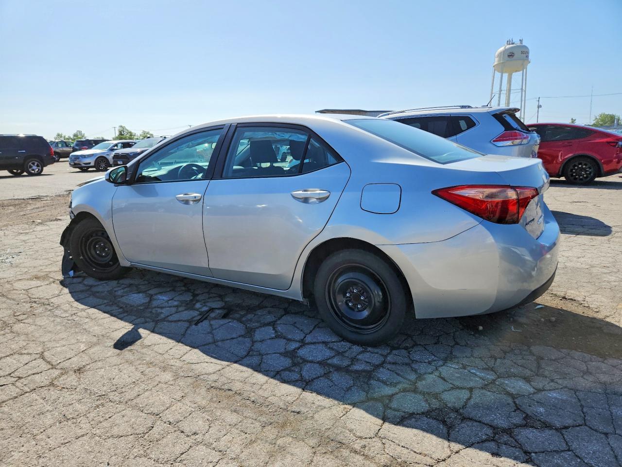 2018 Toyota Corolla Le - Фото 2