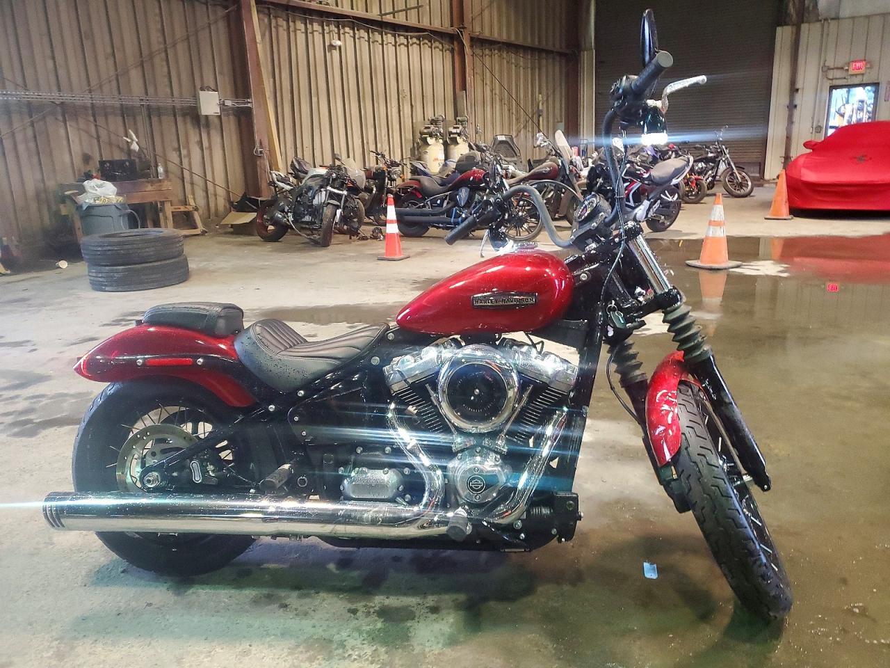 2026 Harley-Davidson Fxbb