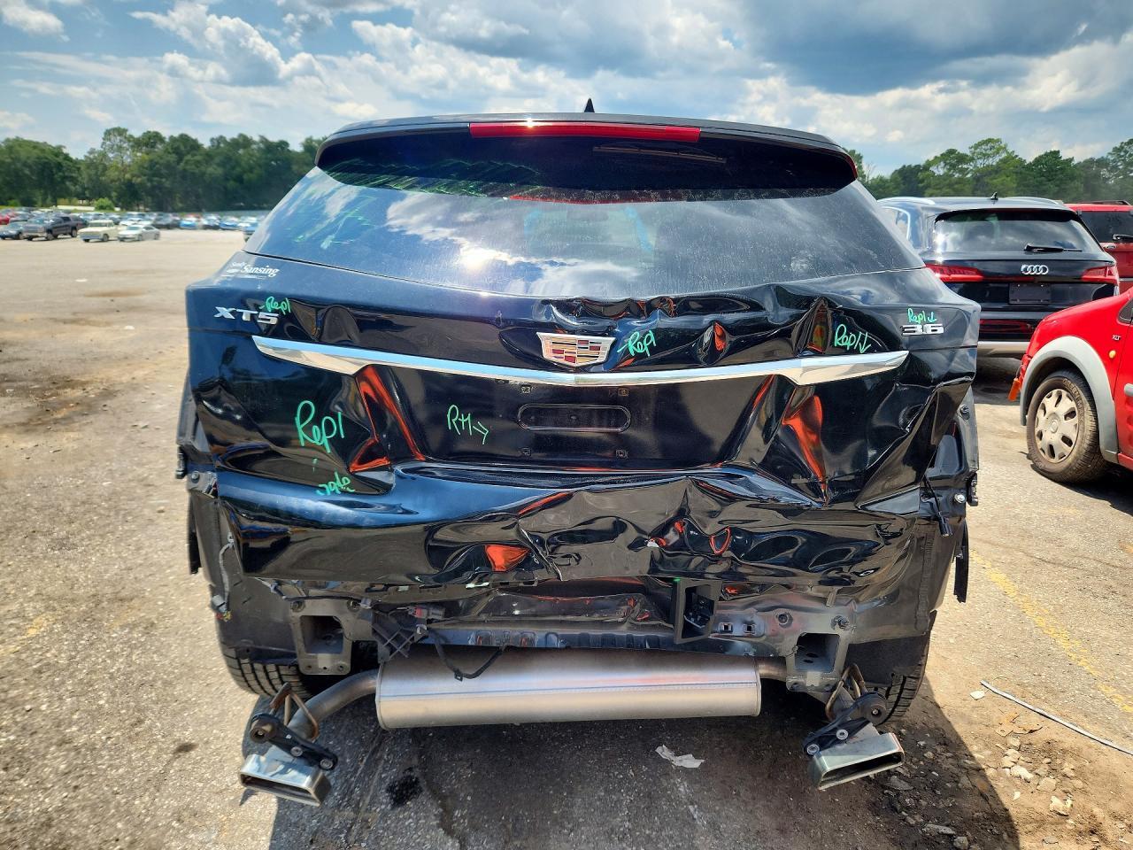 2018 Cadillac Xt5 - Фото 6