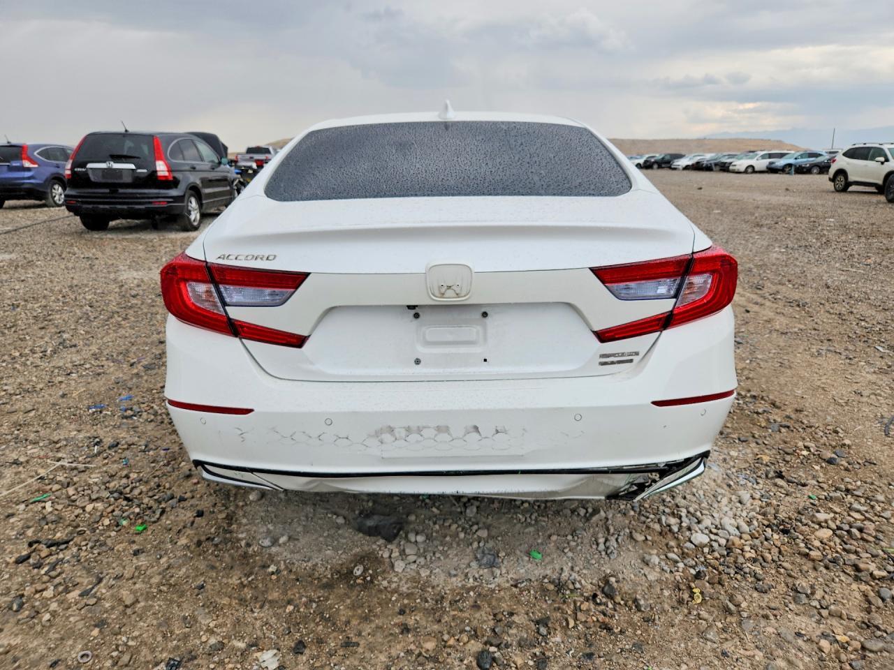 2020 Honda Accord Touring Hybrid - Image 6