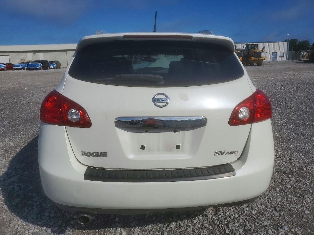 2013 Nissan Rogue S - Фото 6