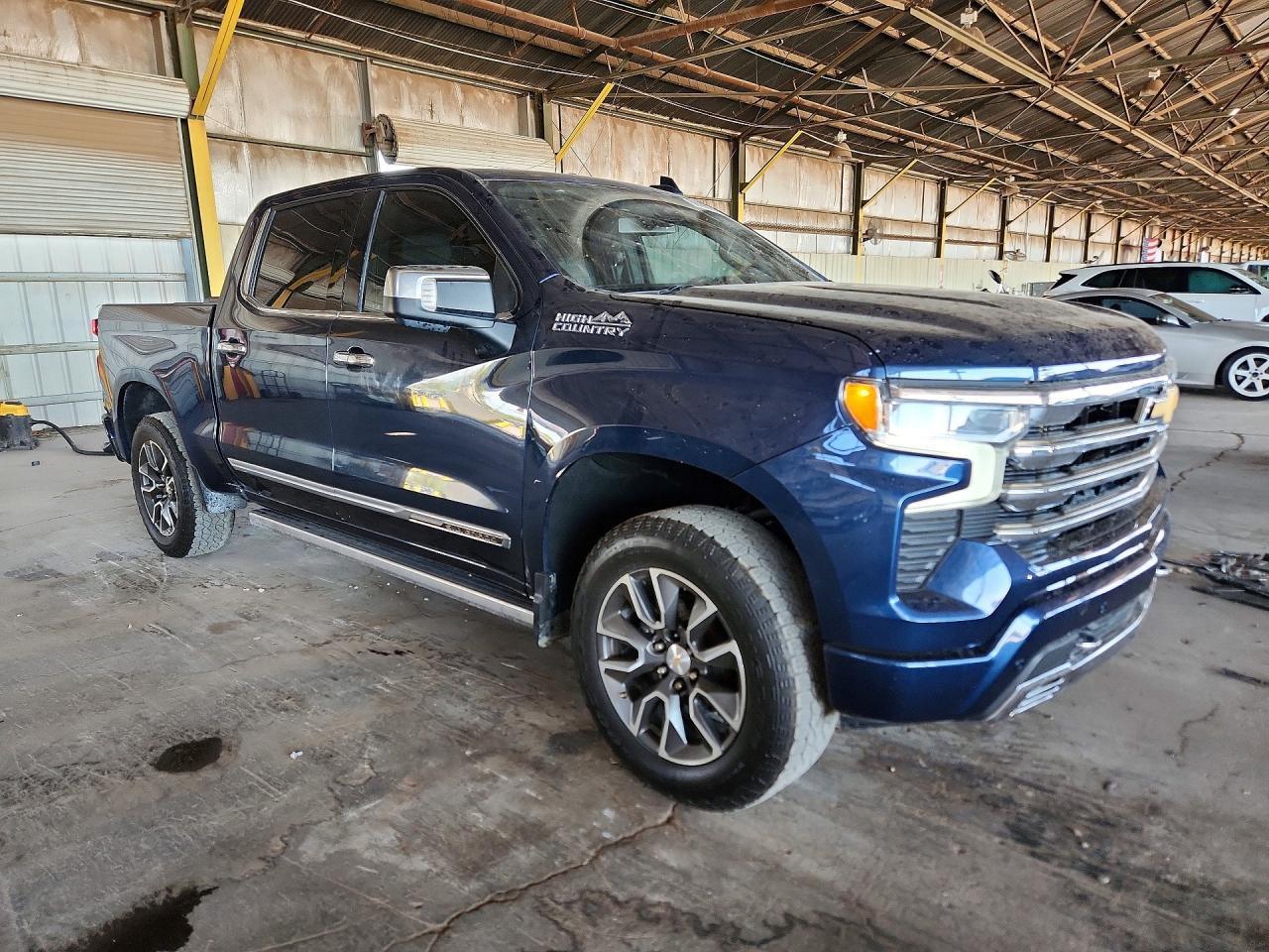 2022 Chevrolet Silverado K1500 High Country - Image 4