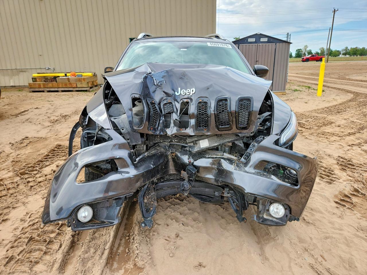 2018 Jeep Cherokee Latitude Plus - Image 5