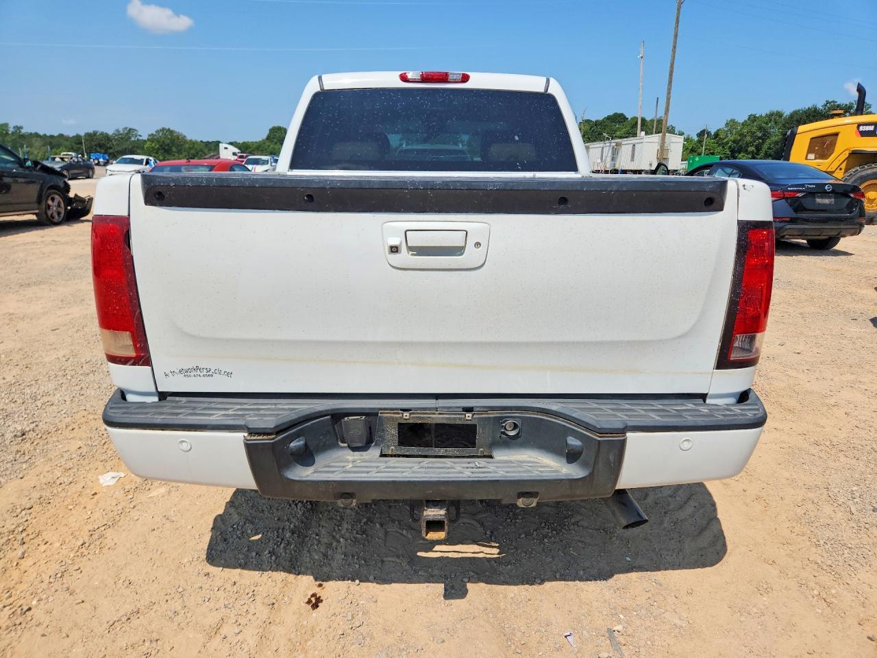 2010 GMC Sierra K1500 Denali - Image 6