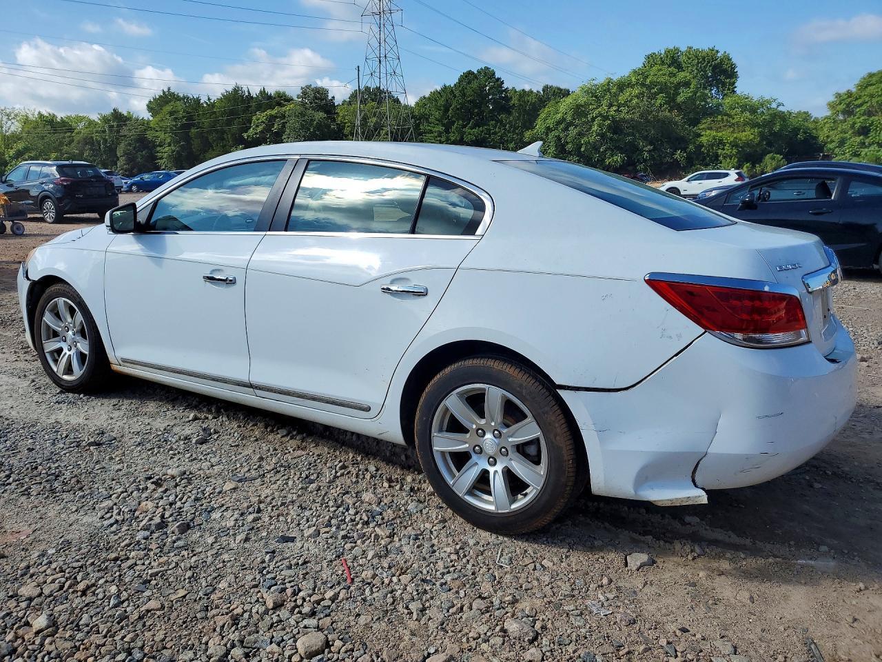 2011 Buick Lacrosse Cxl - Image 2