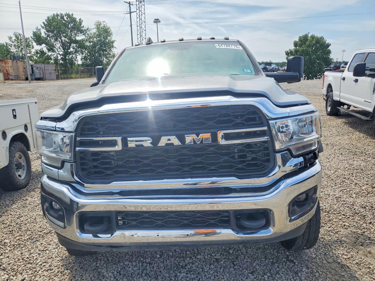 2021 Ram 5500 - Image 5