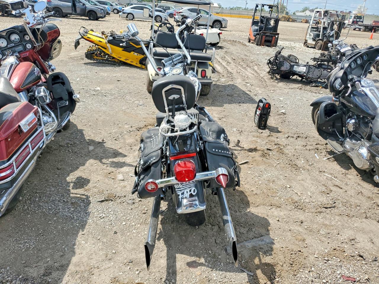 2012 Harley-Davidson Flstc Heritage Softail Classic - Фото 4