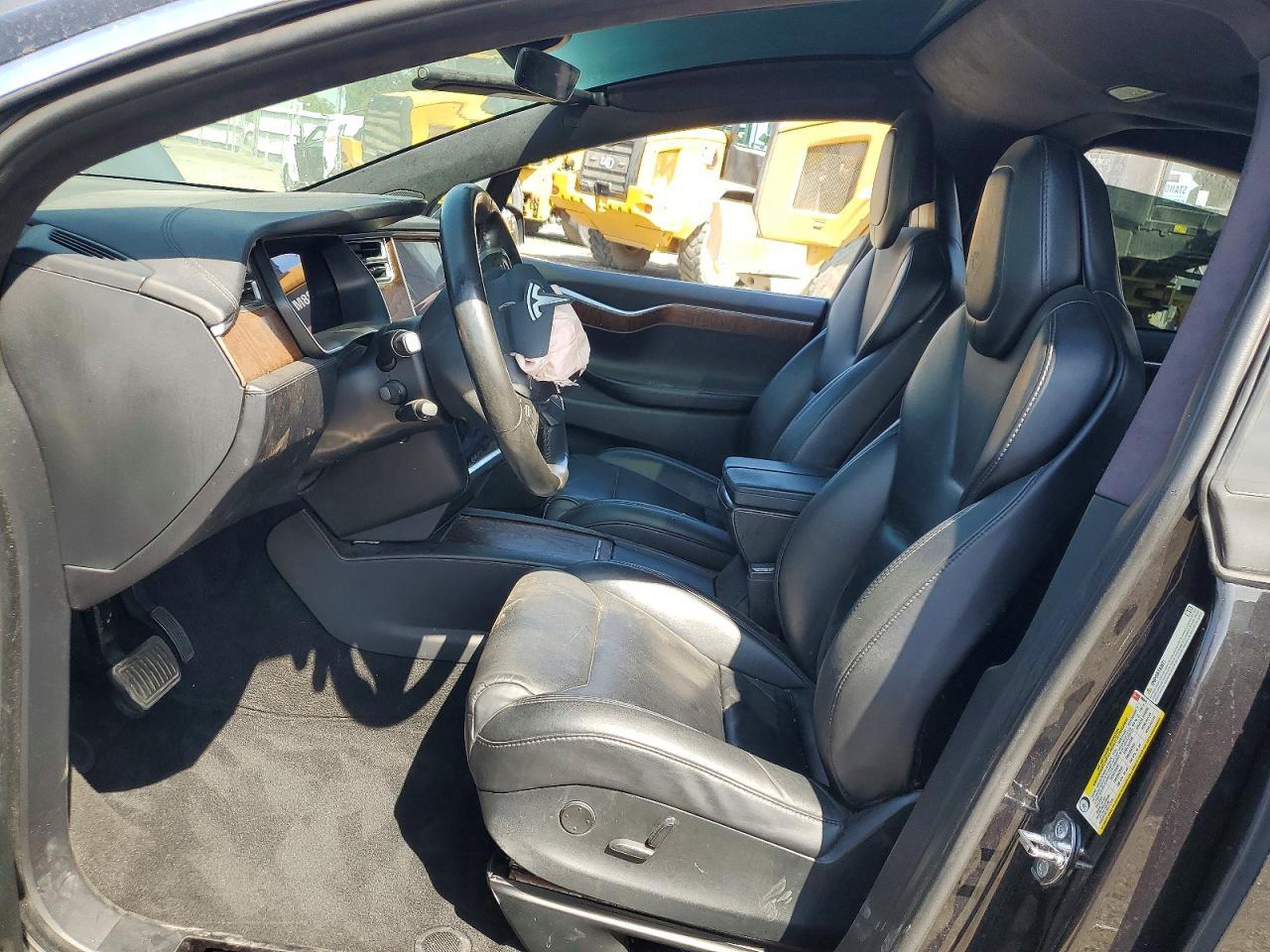 2018 Tesla Model X - Фото 7
