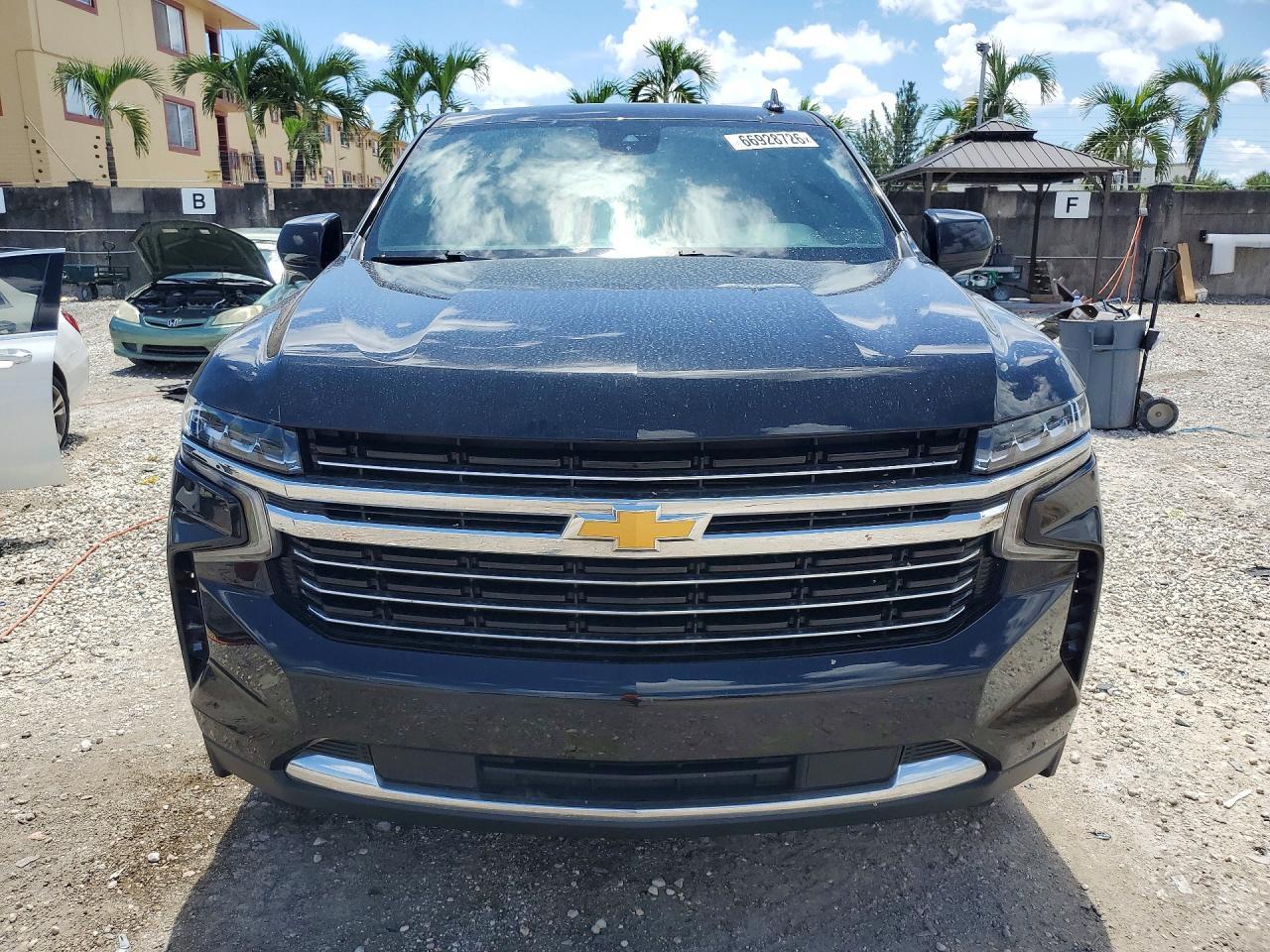 2023 Chevrolet Suburban C1500 Lt - Фото 5