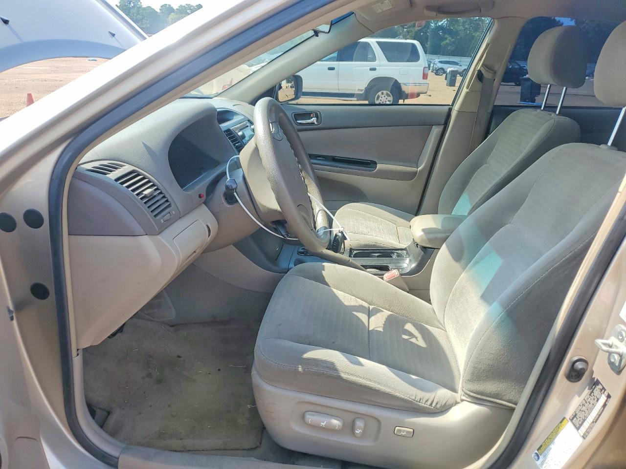 2005 Toyota Camry Le - Фото 7